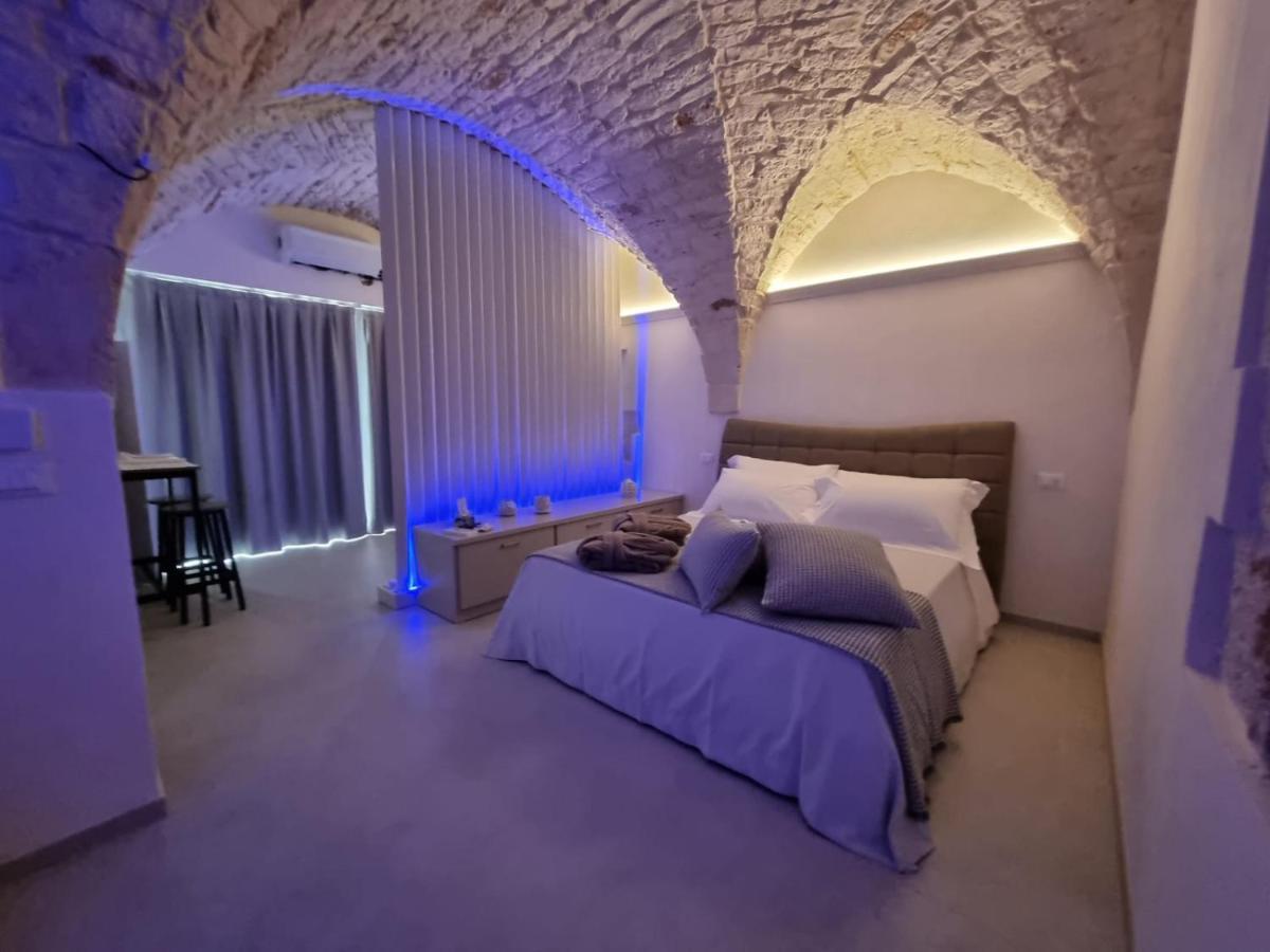 Pirano Suite Ceglie Messapica Exterior foto